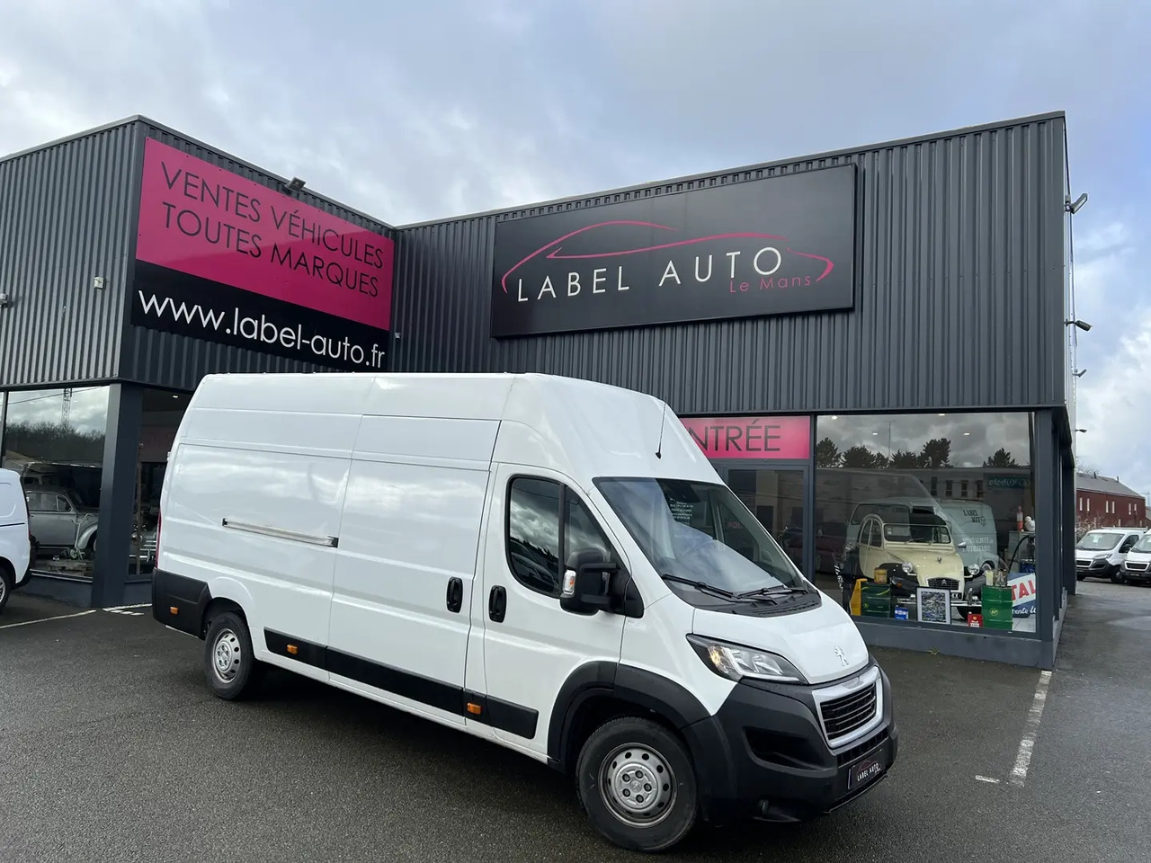 Peugeot Boxer 435 L4H3 2.2 BLUEHDI S&S 140CH ASPHALT - 패널 밴 : 사진 1 Peugeot Boxer 435 L4H3 2.2 BLUEHDI S&S 140CH ASPHALT - 패널 밴 : 사진 1
