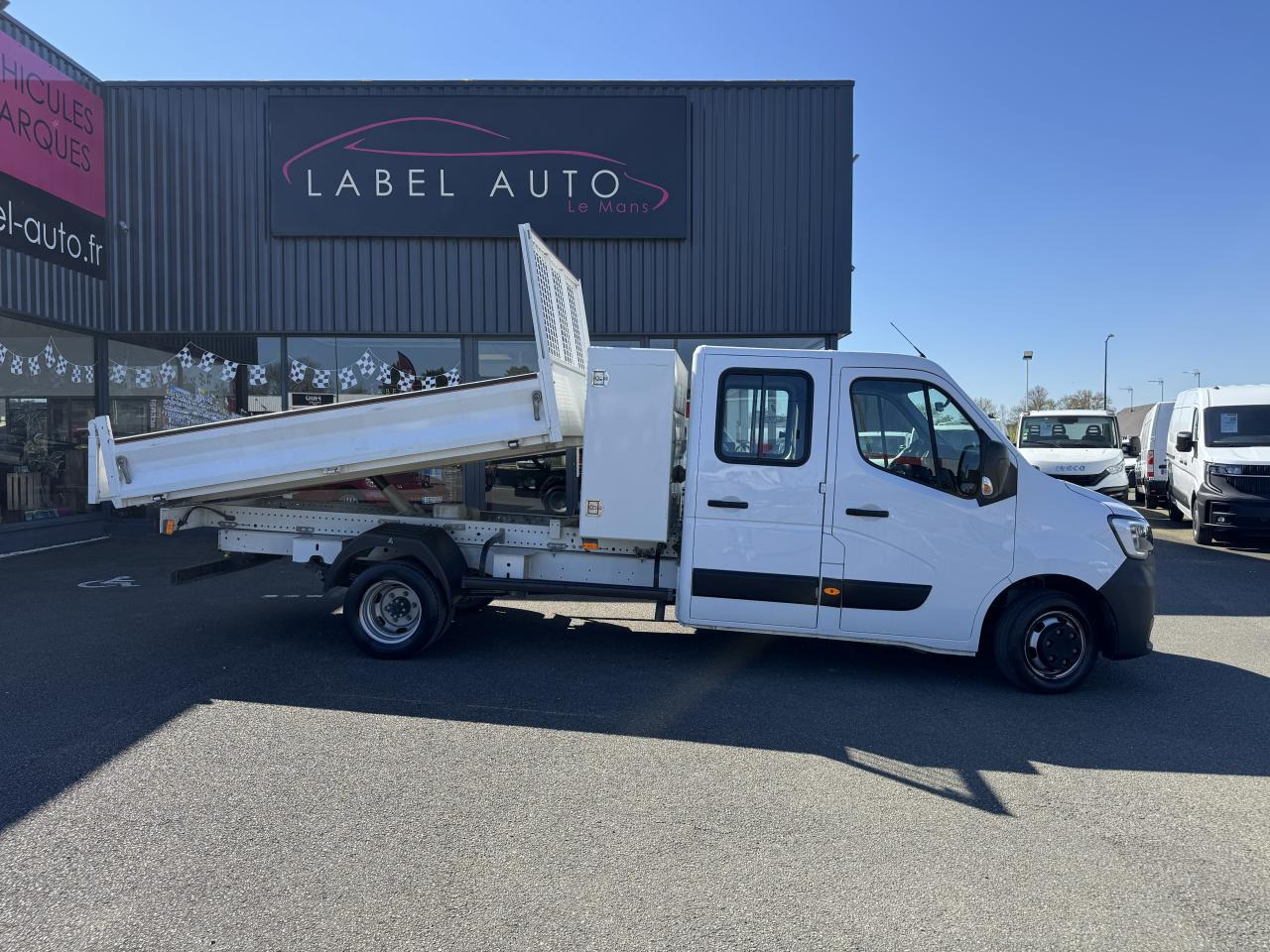 RENAULT MASTER 3T5 BENNE + COFFRE RJ DOUBLE CABINE 6 PL 2.3 DCI 130 CH CONFORT - 덤프 밴 : 사진 1 RENAULT MASTER 3T5 BENNE + COFFRE RJ DOUBLE CABINE 6 PL 2.3 DCI 130 CH CONFORT - 덤프 밴 : 사진 1