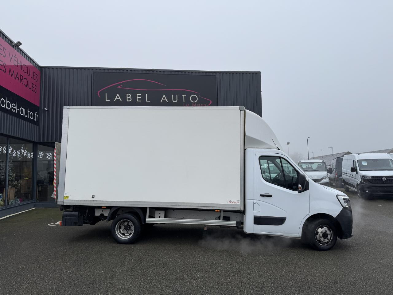 RENAULT MASTER 3T5 CAISSE 20M3 HAYON 2.3 DCI 145CH GRAND CONFORT - 박스 밴 : 사진 1 RENAULT MASTER 3T5 CAISSE 20M3 HAYON 2.3 DCI 145CH GRAND CONFORT - 박스 밴 : 사진 1
