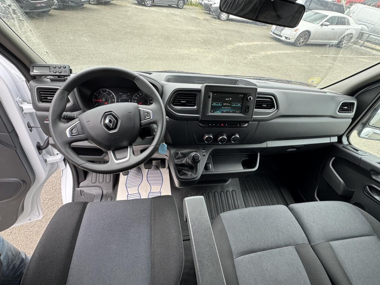 RENAULT MASTER 3T5 CAISSE FRIGO 2.3 DCI 165CH GRAND CONFORT - 냉동 밴 : 사진 3 RENAULT MASTER 3T5 CAISSE FRIGO 2.3 DCI 165CH GRAND CONFORT - 냉동 밴 : 사진 3