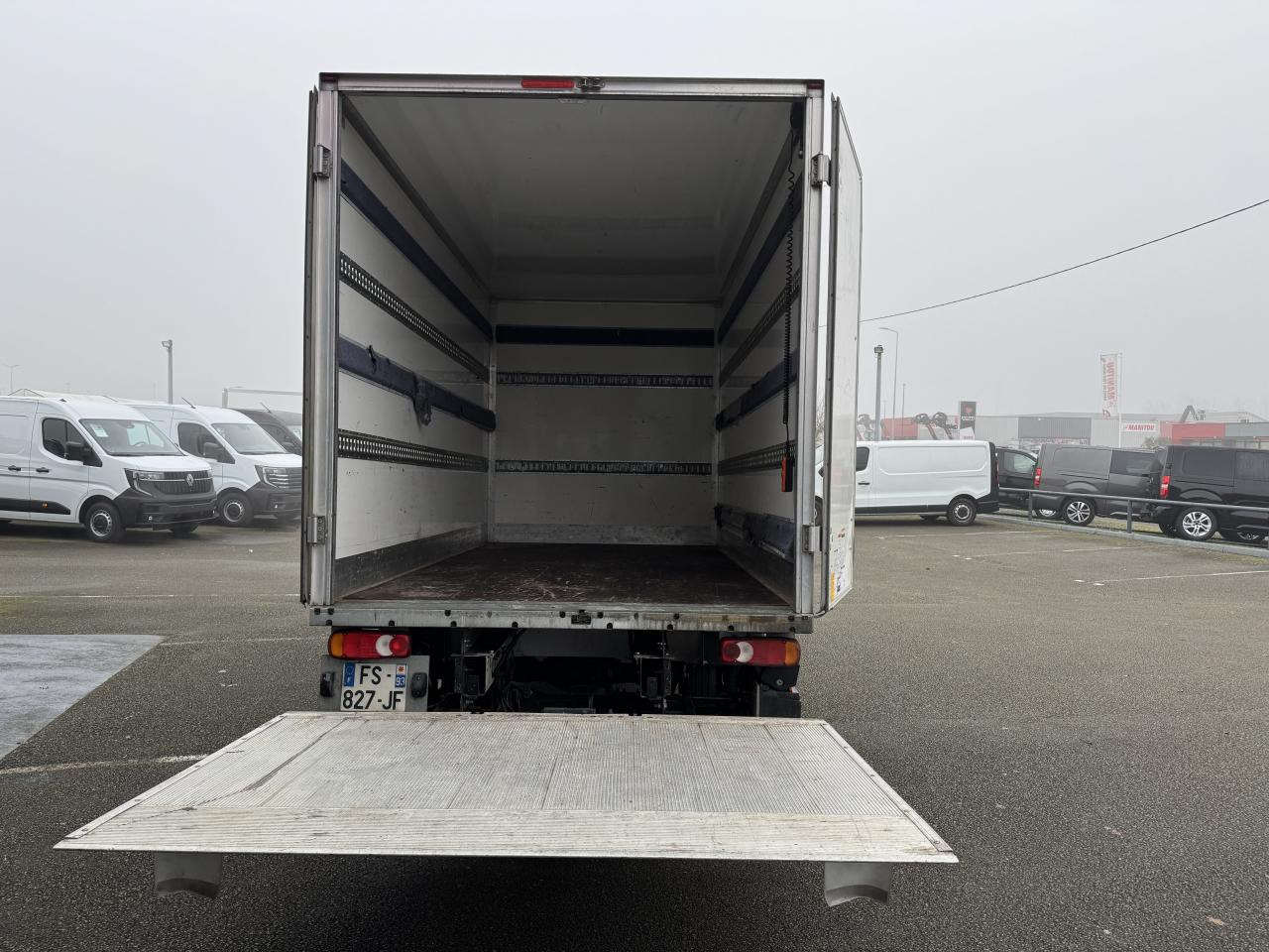 RENAULT Master Confort R3500 L2 2.3 dCi - 130 III CHASSIS CABINE Châssis Cabine L2 Propulsion PHASE 3 - 박스 밴 : 사진 3 RENAULT Master Confort R3500 L2 2.3 dCi - 130 III CHASSIS CABINE Châssis Cabine L2 Propulsion PHASE 3 - 박스 밴 : 사진 3