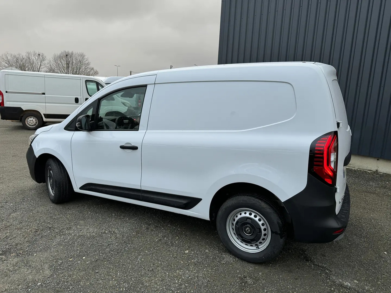 Renault Express 1.5 BLUE DCI 95CH CONFORT - 소형 밴 : 사진 5 Renault Express 1.5 BLUE DCI 95CH CONFORT - 소형 밴 : 사진 5