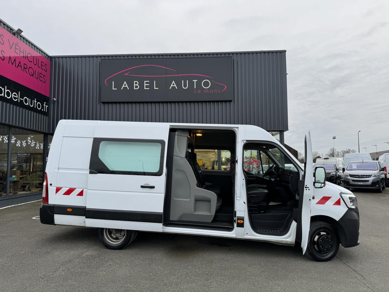 Renault Master Confort R3500RJ L3H2 2.3 Energy dCi - 165 III CABINE APPROFONDIE Cabine approfondie L3H2 Pro - 콤비 밴 : 사진 3 Renault Master Confort R3500RJ L3H2 2.3 Energy dCi - 165 III CABINE APPROFONDIE Cabine approfondie L3H2 Pro - 콤비 밴 : 사진 3