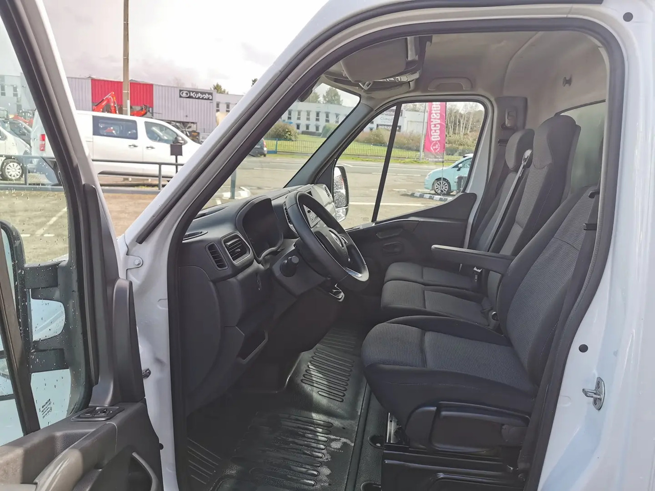 Renault Master R3500RJ L3 2.3 DCI 130CH + COFFRE CONFORT EUROVI - 덤프 밴 : 사진 5 Renault Master R3500RJ L3 2.3 DCI 130CH + COFFRE CONFORT EUROVI - 덤프 밴 : 사진 5