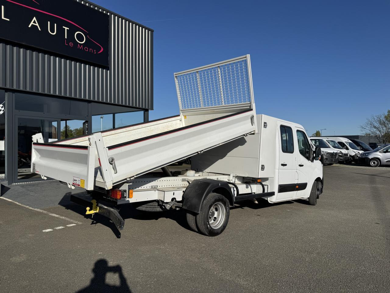 Renault Master RENAULT 3T5 BENNE + COFFRE RJ DOUBLE CABINE 6 PL 2.3 DCI 130 CH CONFORT + GPS + REGUL + CLIM - 덤프 밴 : 사진 5 Renault Master RENAULT 3T5 BENNE + COFFRE RJ DOUBLE CABINE 6 PL 2.3 DCI 130 CH CONFORT + GPS + REGUL + CLIM - 덤프 밴 : 사진 5
