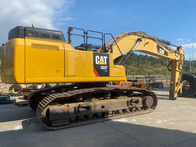 CATERPILLAR 352F XE - 크롤러 굴삭기 : 사진 3 CATERPILLAR 352F XE - 크롤러 굴삭기 : 사진 3