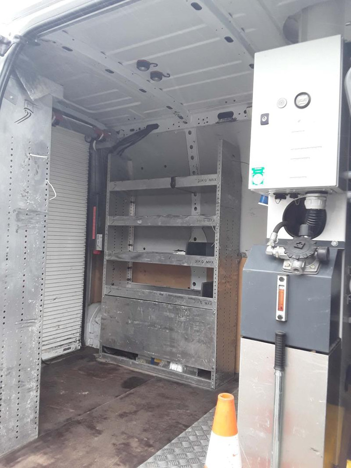 Renault Master 130 35 Fourgon nacelle - 트럭 탑재 고가작업 플랫폼 : 사진 4 Renault Master 130 35 Fourgon nacelle - 트럭 탑재 고가작업 플랫폼 : 사진 4