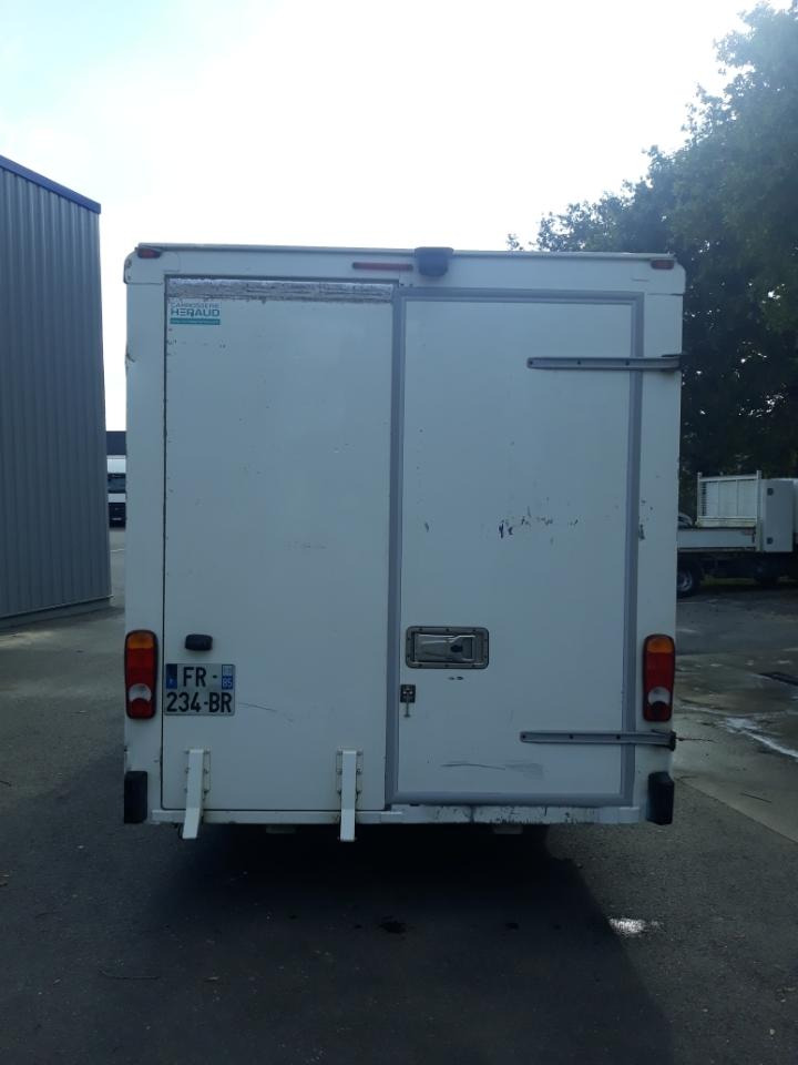 Renault Master 145.35 PC Caisse Blanchisserie - 박스 밴 : 사진 5 Renault Master 145.35 PC Caisse Blanchisserie - 박스 밴 : 사진 5