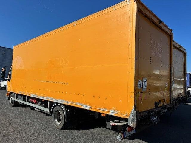Renault Midlum 180.12 H Extra light Fourgon polyfond avec Hayon repliable - 박스 트럭 : 사진 2 Renault Midlum 180.12 H Extra light Fourgon polyfond avec Hayon repliable - 박스 트럭 : 사진 2