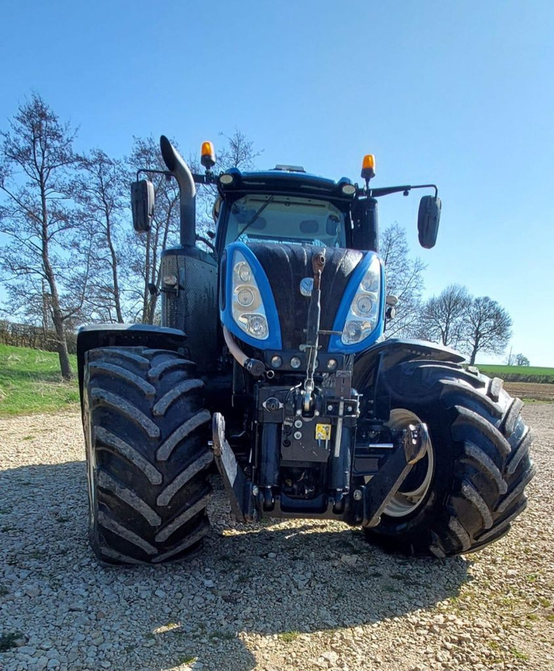 New Holland T 8 380 ULTRA COMMAND - 장궤형 트랙터 : 사진 2 New Holland T 8 380 ULTRA COMMAND - 장궤형 트랙터 : 사진 2