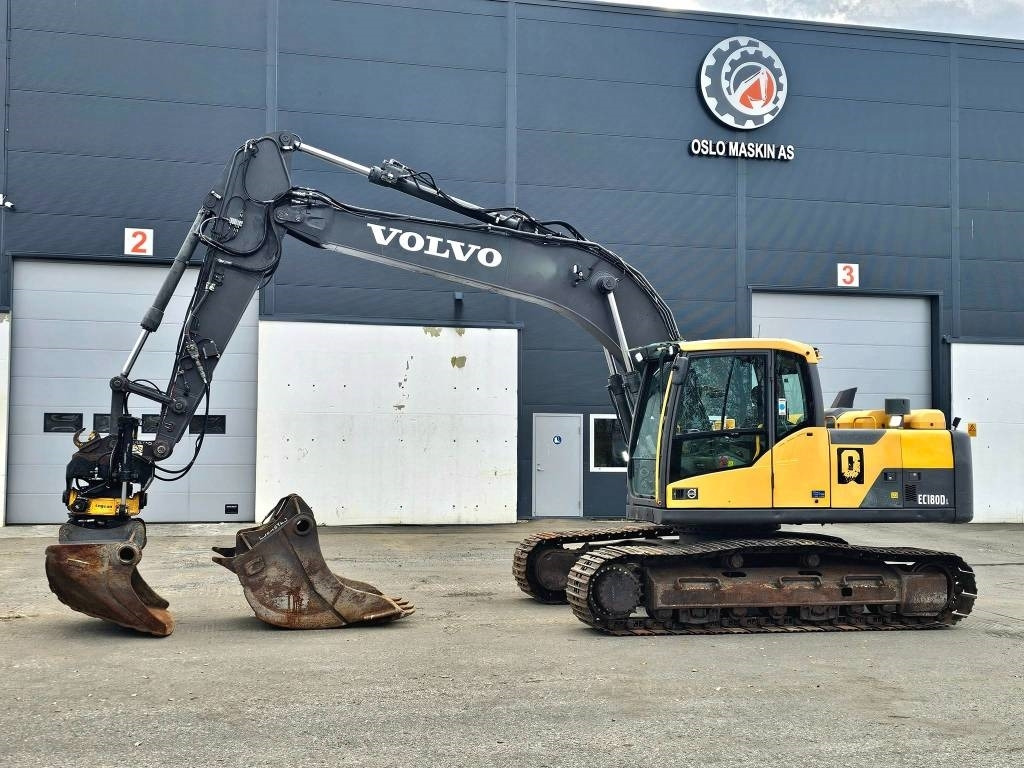 Volvo EC 180 C L - 크롤러 굴삭기 : 사진 2 Volvo EC 180 C L - 크롤러 굴삭기 : 사진 2