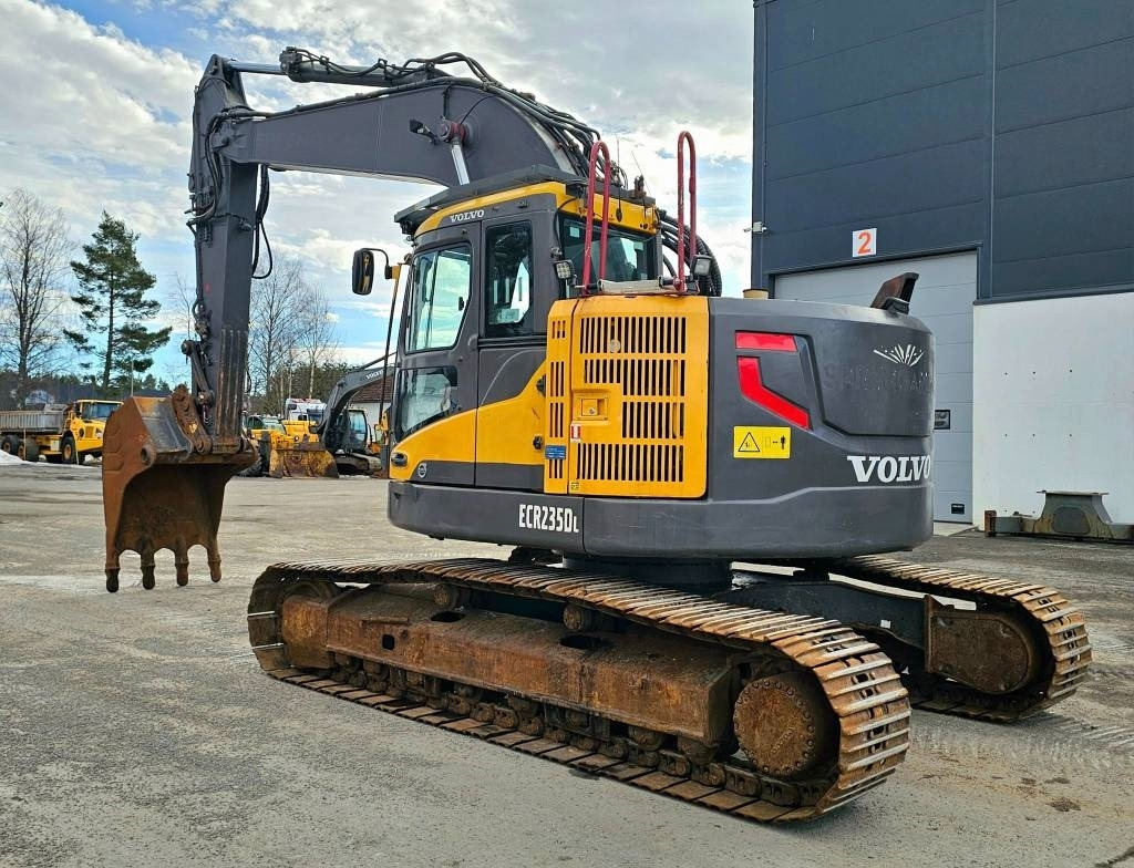 Volvo ECR 235 DL - 크롤러 굴삭기 : 사진 3 Volvo ECR 235 DL - 크롤러 굴삭기 : 사진 3