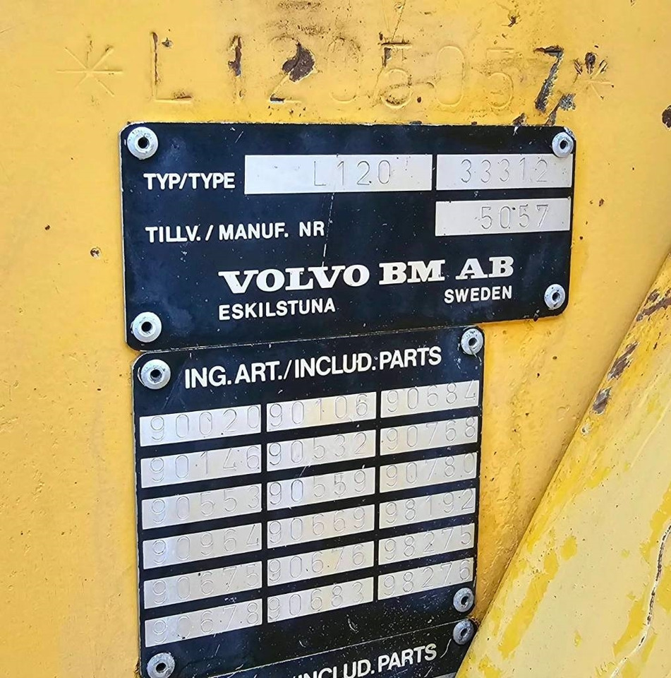 리스 Volvo L 120 Volvo L 120 : 사진 26 리스 Volvo L 120 Volvo L 120 : 사진 26