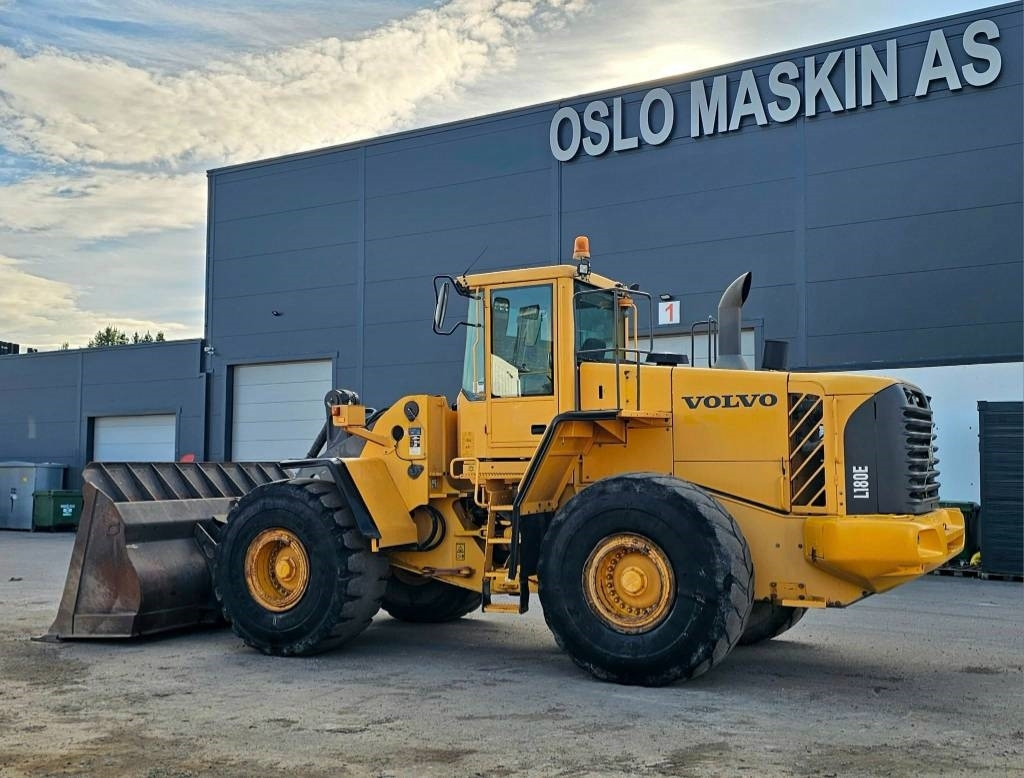 Volvo L 180 E - 휠 로더 : 사진 4 Volvo L 180 E - 휠 로더 : 사진 4