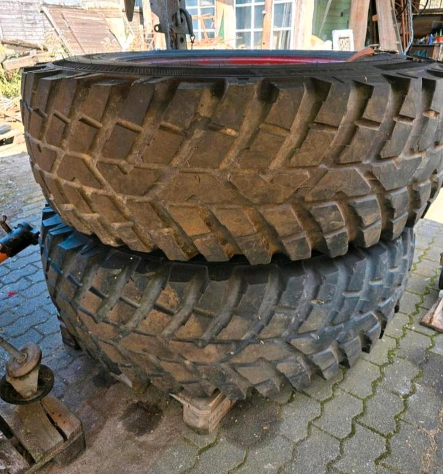 4x Nokian TRI 2 2x 440/80R28 2x 480/80R30 Fendt Xylon GT Vario - 휠 및 타이어 패키지 : 사진 2 4x Nokian TRI 2 2x 440/80R28 2x 480/80R30 Fendt Xylon GT Vario - 휠 및 타이어 패키지 : 사진 2