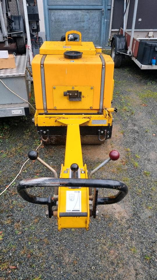 DVH 701 Weber Walze Glattmantel Walze Rüttelwalze Dublex Vibrationswalze Rüttelplatte Strassenwalze Plattenverdichter DVH 603 - 미니 롤러 : 사진 4 DVH 701 Weber Walze Glattmantel Walze Rüttelwalze Dublex Vibrationswalze Rüttelplatte Strassenwalze Plattenverdichter DVH 603 - 미니 롤러 : 사진 4