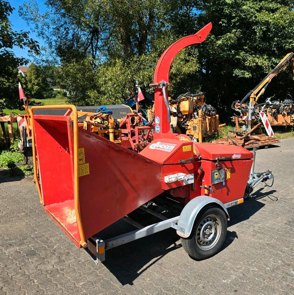 Dücker HM 140 Holzhacker Holzhäcksler Holzhackschnitzler Hacker Häcksler Diesel - 톱밥 제조기 : 사진 2 Dücker HM 140 Holzhacker Holzhäcksler Holzhackschnitzler Hacker Häcksler Diesel - 톱밥 제조기 : 사진 2