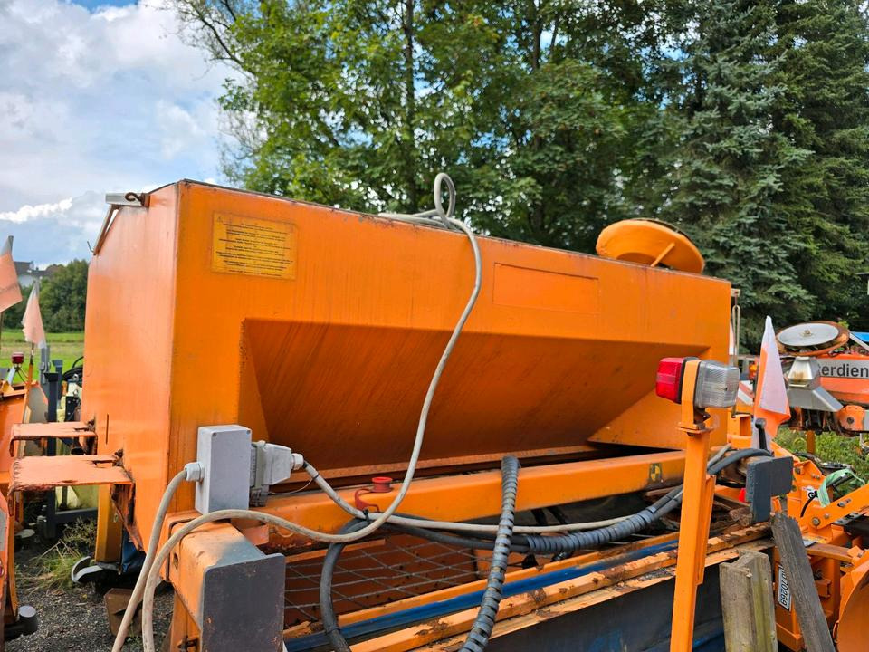 Gmeiner STA 2000TC Salzstreuer 2m3 Streuautomat Salzsilo Winterdienst Unimog 405 U300 400 500 423 427 430 318 Multicar tremo - 모래/ 소금 살포기 : 사진 3 Gmeiner STA 2000TC Salzstreuer 2m3 Streuautomat Salzsilo Winterdienst Unimog 405 U300 400 500 423 427 430 318 Multicar tremo - 모래/ 소금 살포기 : 사진 3