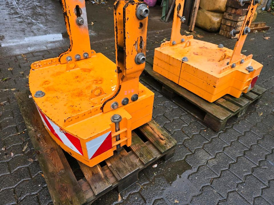 Heckgewicht Unimog 405 U400 U 300 500 400 318 423 427 429 430 530 527 535 Kontergewicht Mulag Mähausleger Böschungsmulcher Dücker - 카운터 웨이트 : 사진 3 Heckgewicht Unimog 405 U400 U 300 500 400 318 423 427 429 430 530 527 535 Kontergewicht Mulag Mähausleger Böschungsmulcher Dücker - 카운터 웨이트 : 사진 3