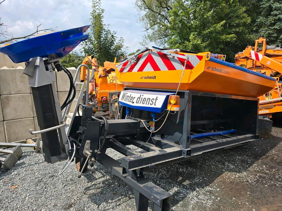 신규 모래/ 소금 살포기 Neuwertiger Schmidt Stratos S30-27 VEP-490 Salzstreuer für Hakenlift Abrollcontainer Streuautomat Winterdienst Streusilo für LKW : 사진 11