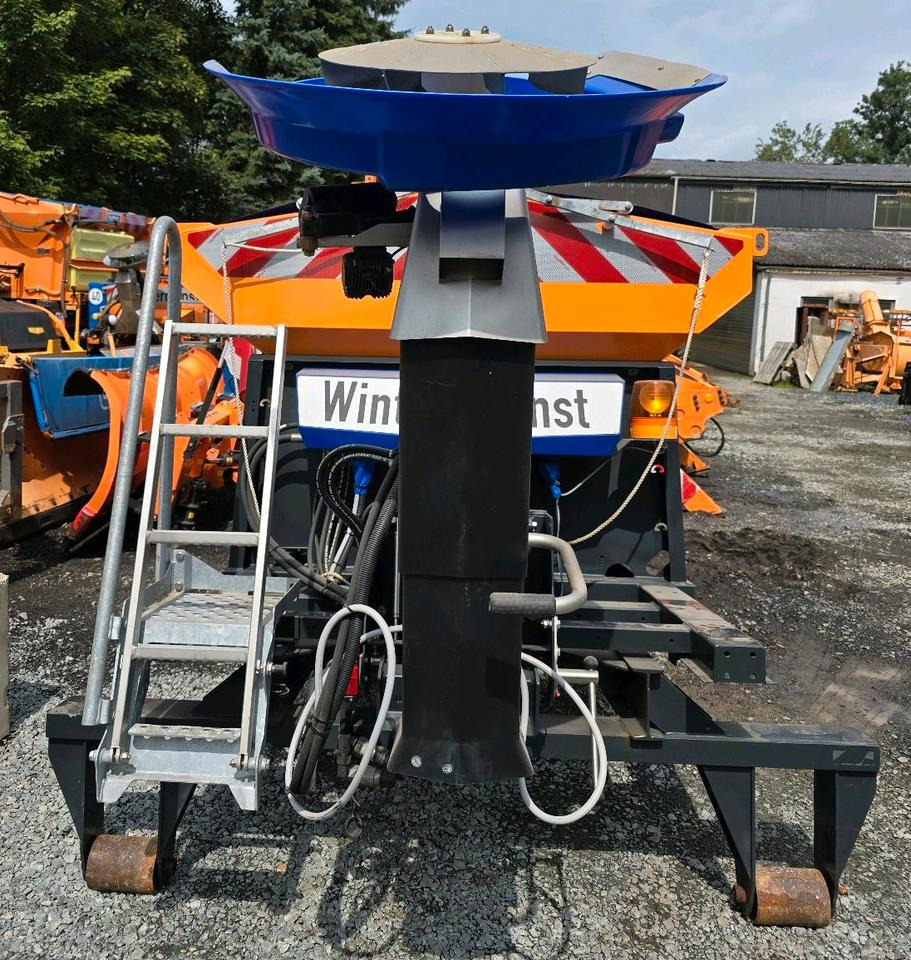 신규 모래/ 소금 살포기 Neuwertiger Schmidt Stratos S30-27 VEP-490 Salzstreuer für Hakenlift Abrollcontainer Streuautomat Winterdienst Streusilo für LKW : 사진 6