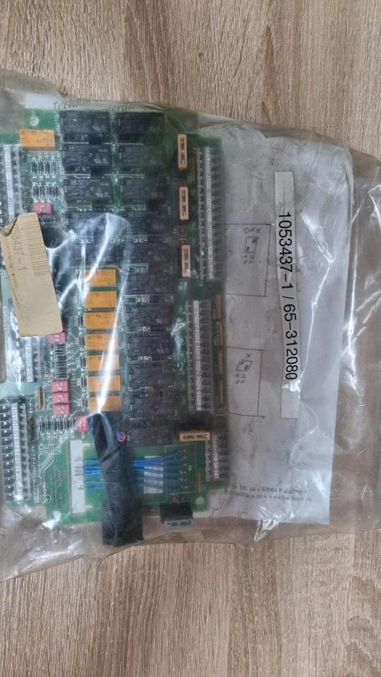 Platine Beilhack Seitenschneepflug 1053437-1 / 65-312080 Steuerplatine Steuerung - 전기 설비 지자체/ 특수 차량 용 : 사진 3 Platine Beilhack Seitenschneepflug 1053437-1 / 65-312080 Steuerplatine Steuerung - 전기 설비 지자체/ 특수 차량 용 : 사진 3