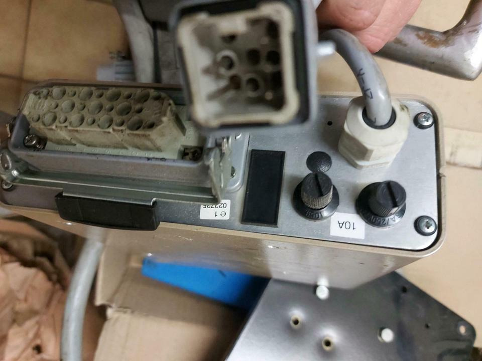 Steuerung Bedienung Küpper Weisser Salzstreuer Bedienpult - 전기 설비 지자체/ 특수 차량 용 : 사진 3 Steuerung Bedienung Küpper Weisser Salzstreuer Bedienpult - 전기 설비 지자체/ 특수 차량 용 : 사진 3