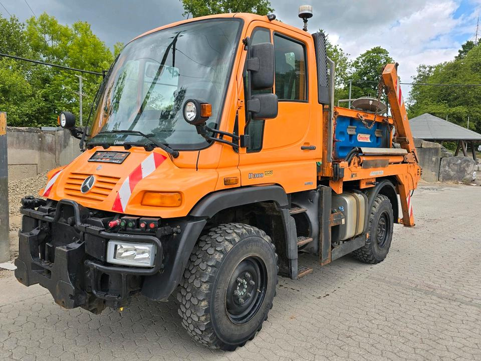 Unimog 405/10 U300 Bluetec 5 Mercedes-Benz U 300 UGE UGN mit Jotha Absetzkipper combi con 4518 Absetzer - 제설차량 : 사진 3 Unimog 405/10 U300 Bluetec 5 Mercedes-Benz U 300 UGE UGN mit Jotha Absetzkipper combi con 4518 Absetzer - 제설차량 : 사진 3