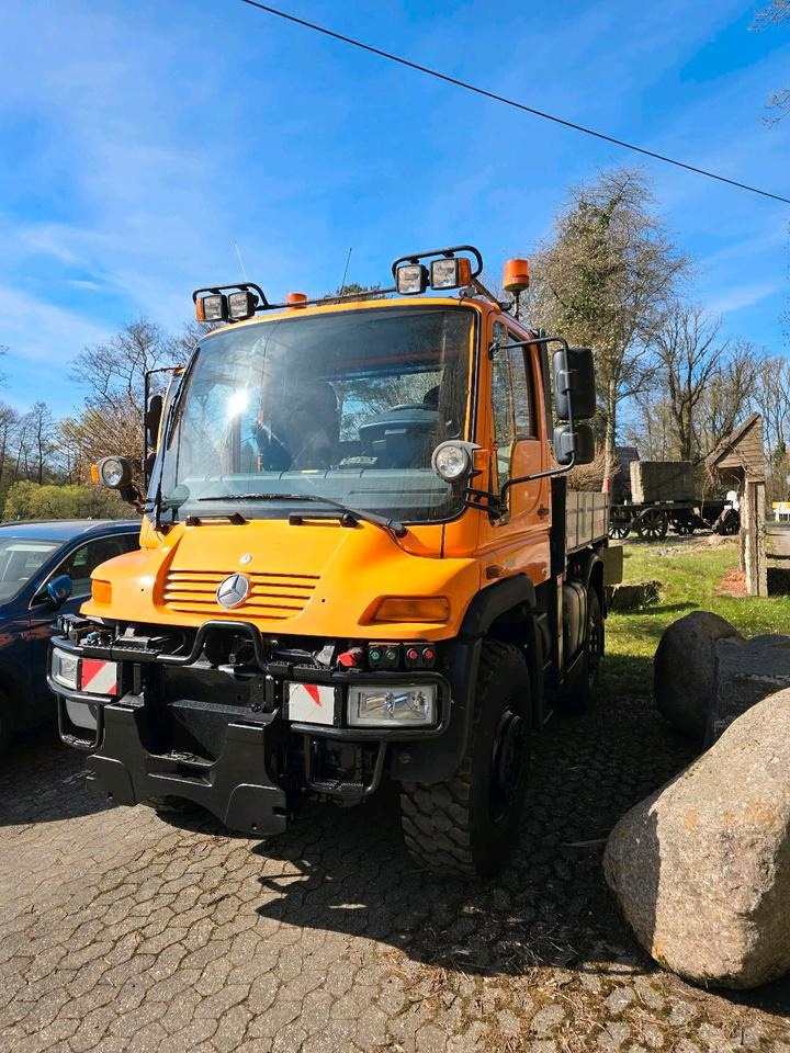Unimog 405/10 U400 Bluetec 5 Leistungshydraulik Hydrostat U 400 500 300 Mercedes-Benz 318 218 430 423 427 - 제설차량 : 사진 2 Unimog 405/10 U400 Bluetec 5 Leistungshydraulik Hydrostat U 400 500 300 Mercedes-Benz 318 218 430 423 427 - 제설차량 : 사진 2