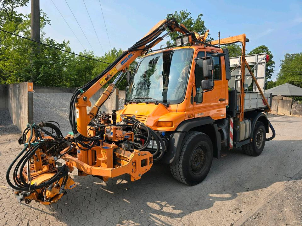 Unimog 405/12 U400 6-Zylinder Mulag Mähausleger MKM 700 UGN UGE 405/10 Mercedes-Benz U 300 500 Böschungsmäher 400 - 제설차량 : 사진 1 Unimog 405/12 U400 6-Zylinder Mulag Mähausleger MKM 700 UGN UGE 405/10 Mercedes-Benz U 300 500 Böschungsmäher 400 - 제설차량 : 사진 1