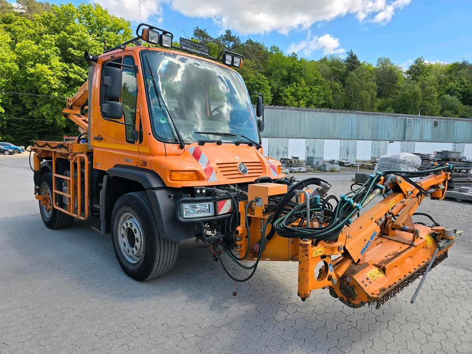Unimog U400 405/12 6-Zylinder mit Mulag Böschungsmäher Böschungsmulcher Frontmäher Randstreifenmäher Mercedes-Benz U 400 300 500 - 제설차량 : 사진 2 Unimog U400 405/12 6-Zylinder mit Mulag Böschungsmäher Böschungsmulcher Frontmäher Randstreifenmäher Mercedes-Benz U 400 300 500 - 제설차량 : 사진 2