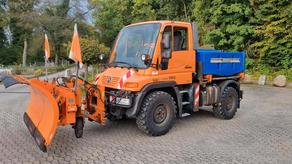 Zu Vermieten Unimog U 290 300 400 500 mit Winterdienstausstattung Schmidt Stratos Schneepflug Mercedes Benz - 제설차량 : 사진 1 Zu Vermieten Unimog U 290 300 400 500 mit Winterdienstausstattung Schmidt Stratos Schneepflug Mercedes Benz - 제설차량 : 사진 1