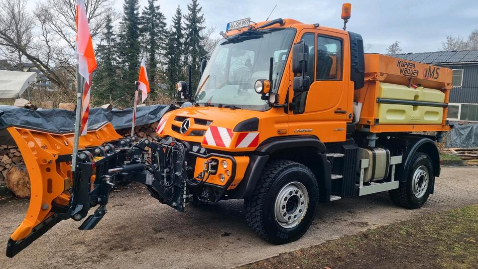Zu vermieten Unimog 405 U527 Winterdienst Schmidt Salzstreuer 423 429 430 Mercedes Benz 318 527 Vermietung - 제설차량 : 사진 2 Zu vermieten Unimog 405 U527 Winterdienst Schmidt Salzstreuer 423 429 430 Mercedes Benz 318 527 Vermietung - 제설차량 : 사진 2