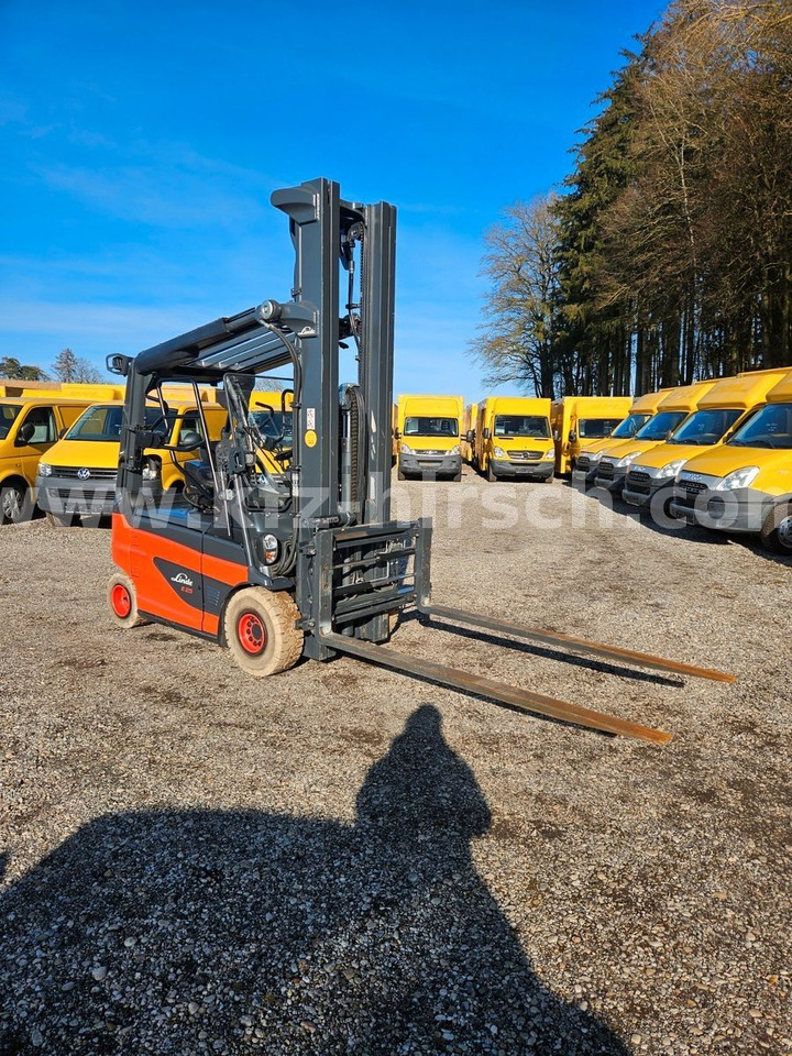 Linde E25 R Roadster , 6.880mm Hubhöhe, StVZO hydr. Zi - 전기 지게차 : 사진 2 Linde E25 R Roadster , 6.880mm Hubhöhe, StVZO hydr. Zi - 전기 지게차 : 사진 2