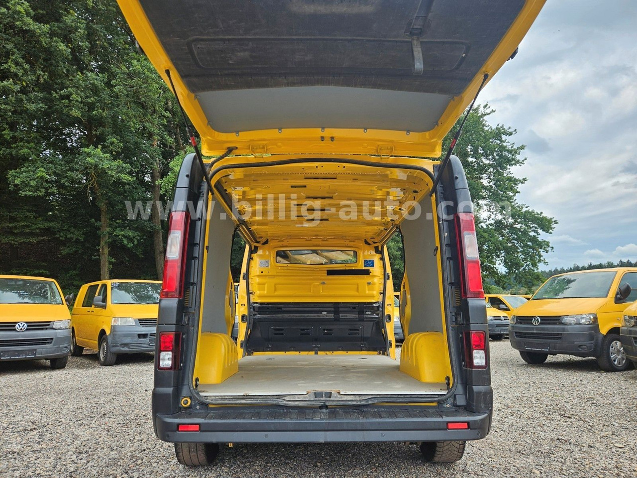 Renault Trafic L2H1 MAXI LANG 2xSCHIEBETÜR LED Kamera E6 - 소형 밴 : 사진 3 Renault Trafic L2H1 MAXI LANG 2xSCHIEBETÜR LED Kamera E6 - 소형 밴 : 사진 3