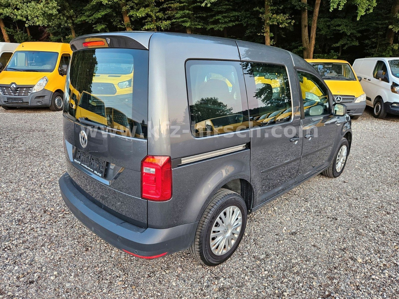 Volkswagen Caddy Temp*Sitzhzg*Navi*Blueth*2xSchiebetüre*1Hd - 승합차 : 사진 4 Volkswagen Caddy Temp*Sitzhzg*Navi*Blueth*2xSchiebetüre*1Hd - 승합차 : 사진 4