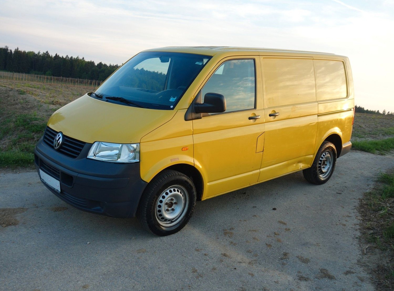 Volkswagen T5 1.9 TDI Transporter 2xSchiebetüre 1.Hand - 승합차 : 사진 4 Volkswagen T5 1.9 TDI Transporter 2xSchiebetüre 1.Hand - 승합차 : 사진 4