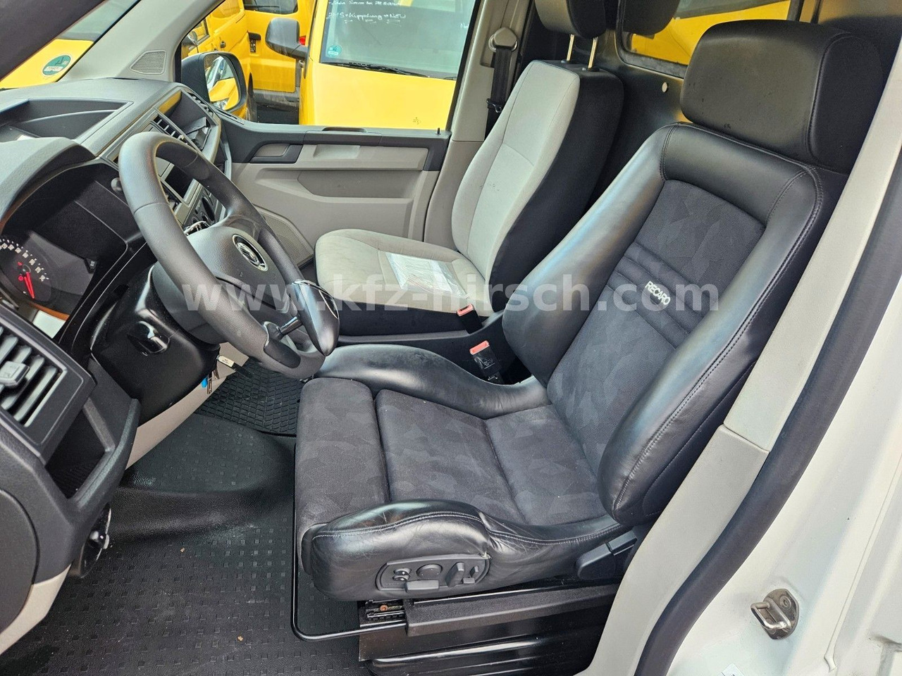 Volkswagen T6 Automatik/ DSG Sortimo Stdhzg Werkstatt 1.Hd - 승합차 : 사진 5 Volkswagen T6 Automatik/ DSG Sortimo Stdhzg Werkstatt 1.Hd - 승합차 : 사진 5