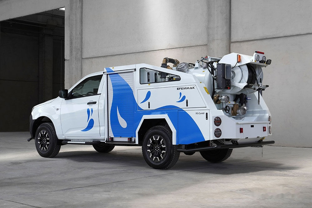 EFEMMAK Xs-Combi Combined Sewer Jetting And Vacuum Vehicle - 진공 흡입 트럭 : 사진 2 EFEMMAK Xs-Combi Combined Sewer Jetting And Vacuum Vehicle - 진공 흡입 트럭 : 사진 2