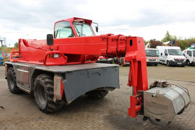 Ładowarka obrotowa 4x4 teleskopowa 21 m Merlo Roto 45.21 - 텔레스코픽 핸들러 : 사진 2 Ładowarka obrotowa 4x4 teleskopowa 21 m Merlo Roto 45.21 - 텔레스코픽 핸들러 : 사진 2