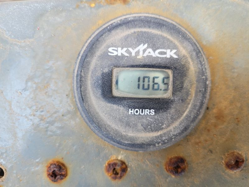 Podnośnik nożycowy elektryczny 10 m Skyjack SJIII 3226 - 시저 리프트 : 사진 3 Podnośnik nożycowy elektryczny 10 m Skyjack SJIII 3226 - 시저 리프트 : 사진 3