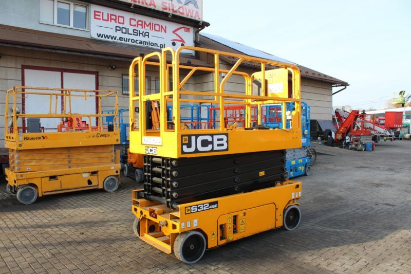 Podnośnik nożycowy elektryczny 12 m JCB S3246E - 시저 리프트 : 사진 1 Podnośnik nożycowy elektryczny 12 m JCB S3246E - 시저 리프트 : 사진 1