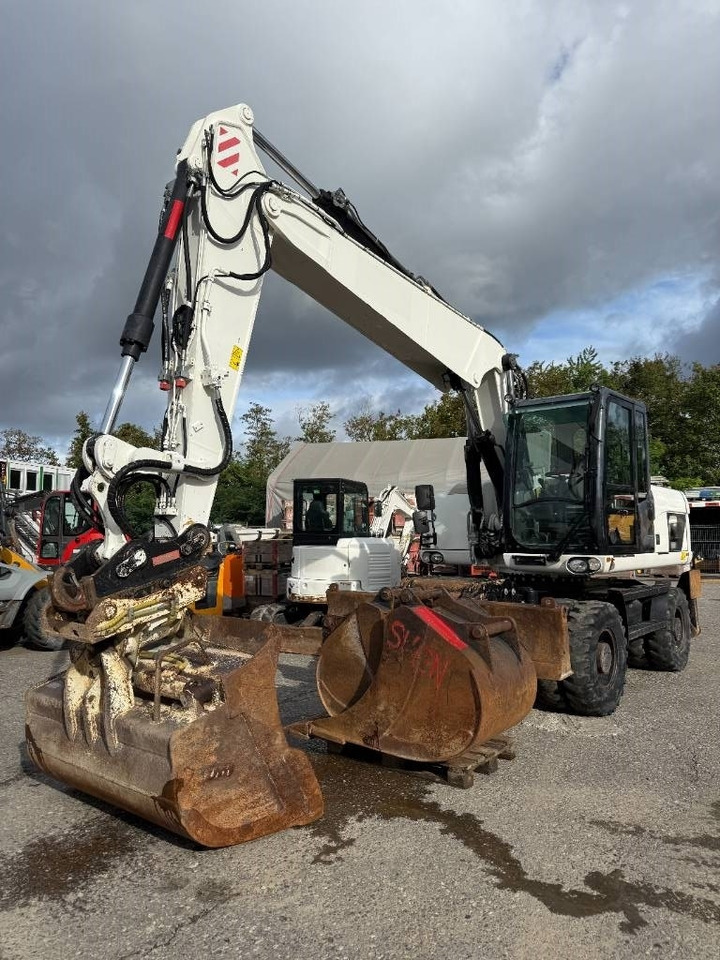 CAT M 316 D - 휠 굴삭기 : 사진 4 CAT M 316 D - 휠 굴삭기 : 사진 4