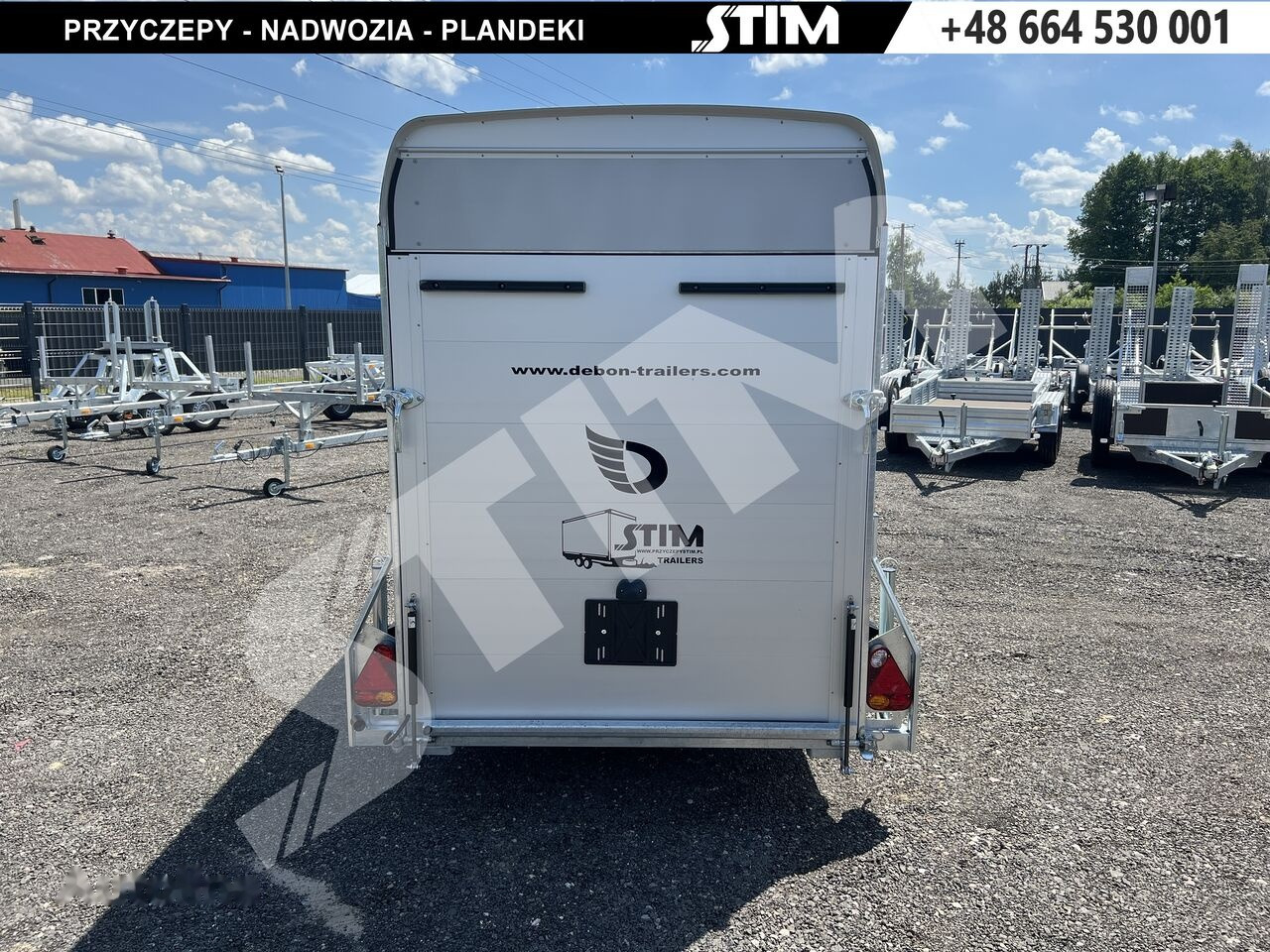 Cheval Liberté C300 - 밀폐형 박스 트레일러 : 사진 4 Cheval Liberté C300 - 밀폐형 박스 트레일러 : 사진 4