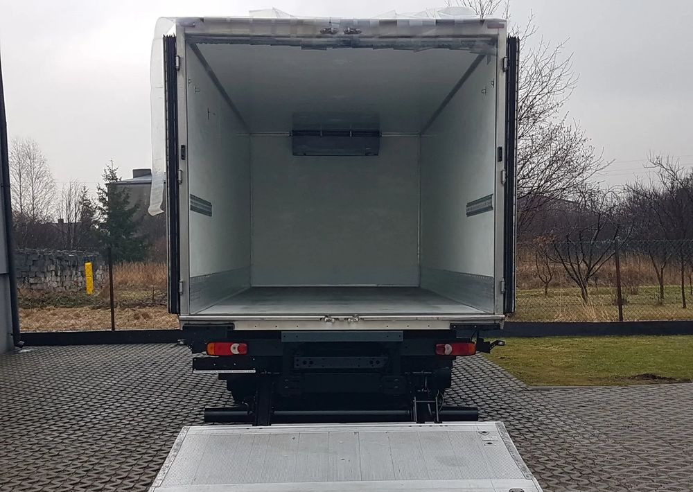 DAF LF 45.180 WINDA CHŁODNIA 15EP 6,20x2,45x2,19 KLIMA - 냉동탑차 : 사진 5 DAF LF 45.180 WINDA CHŁODNIA 15EP 6,20x2,45x2,19 KLIMA - 냉동탑차 : 사진 5