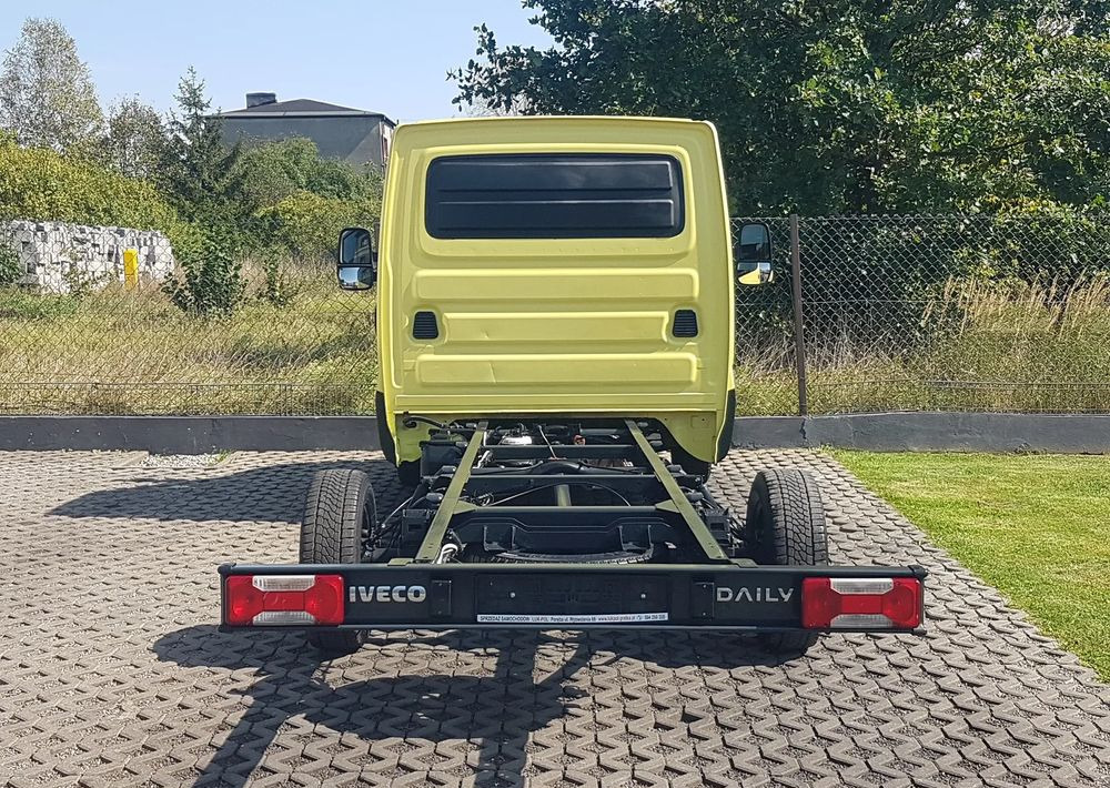 Iveco Daily PODWOZIE RAMA DO ZABUDOWY WIDELEC KLIMA 35S13 DMC 3500 KG KRAJOWY - 캡 새시 트럭 : 사진 5 Iveco Daily PODWOZIE RAMA DO ZABUDOWY WIDELEC KLIMA 35S13 DMC 3500 KG KRAJOWY - 캡 새시 트럭 : 사진 5