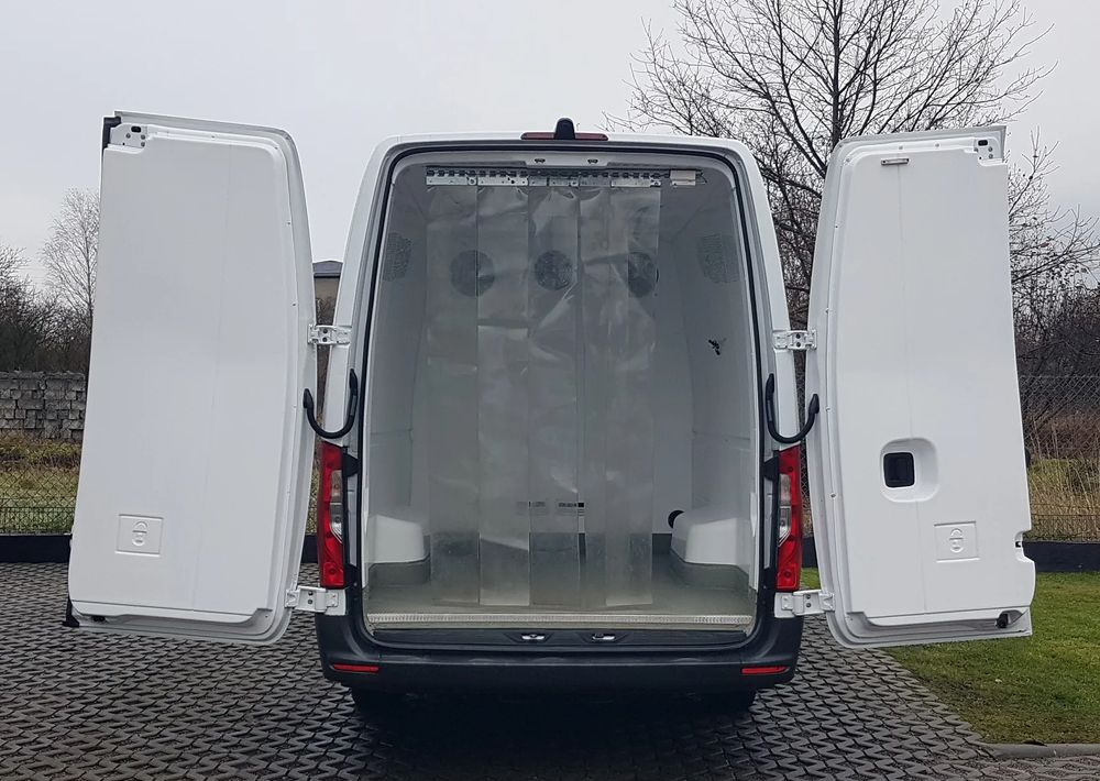 Mercedes-Benz SPRINTER MAXI CHŁODNIA AGREGAT 2 KOMORY GRZANIE IZOTERMA KLIMA 314 CDI MANUAL - 냉동 밴 : 사진 5 Mercedes-Benz SPRINTER MAXI CHŁODNIA AGREGAT 2 KOMORY GRZANIE IZOTERMA KLIMA 314 CDI MANUAL - 냉동 밴 : 사진 5