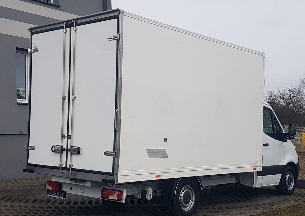 Mercedes-Benz Sprinter CHŁODNIA 8EP IZOTERMA AGREGAT ZANOTTI 4,12x2,15x2,30 KLIMA 314CDI - 냉동 밴 : 사진 4 Mercedes-Benz Sprinter CHŁODNIA 8EP IZOTERMA AGREGAT ZANOTTI 4,12x2,15x2,30 KLIMA 314CDI - 냉동 밴 : 사진 4
