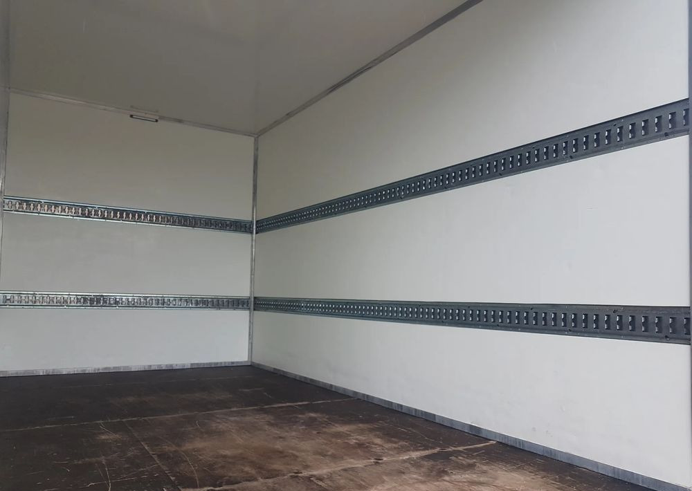 박스 밴 Mercedes-Benz Sprinter KONTENER 8EP 4,11x2,15x2,30 KLIMA 314 CDI MANUAL KRAJOWY AC : 사진 17