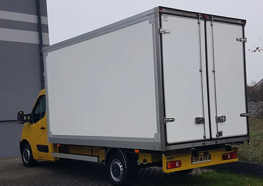 Renault MASTER KONTENER 8EP 4,21x2,23x2,22 KLIMA MANUAL KRAJOWY 6-BIEGÓW - 박스 밴 : 사진 3 Renault MASTER KONTENER 8EP 4,21x2,23x2,22 KLIMA MANUAL KRAJOWY 6-BIEGÓW - 박스 밴 : 사진 3